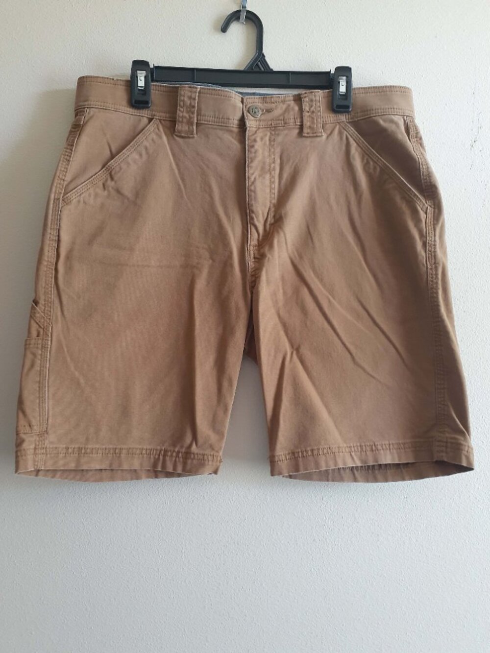 Coleman Men's Relaxed Fit Tear Resistant Stretch Utility Shorts - Picture 3 of 5